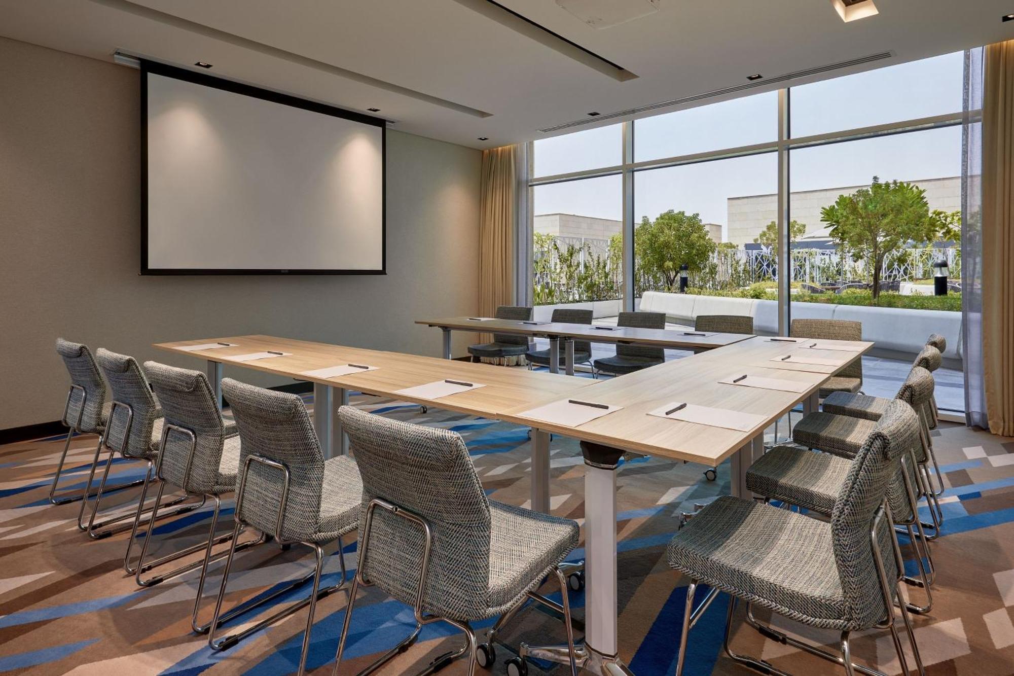Courtyard By Marriott Jubail Otel Dış mekan fotoğraf
