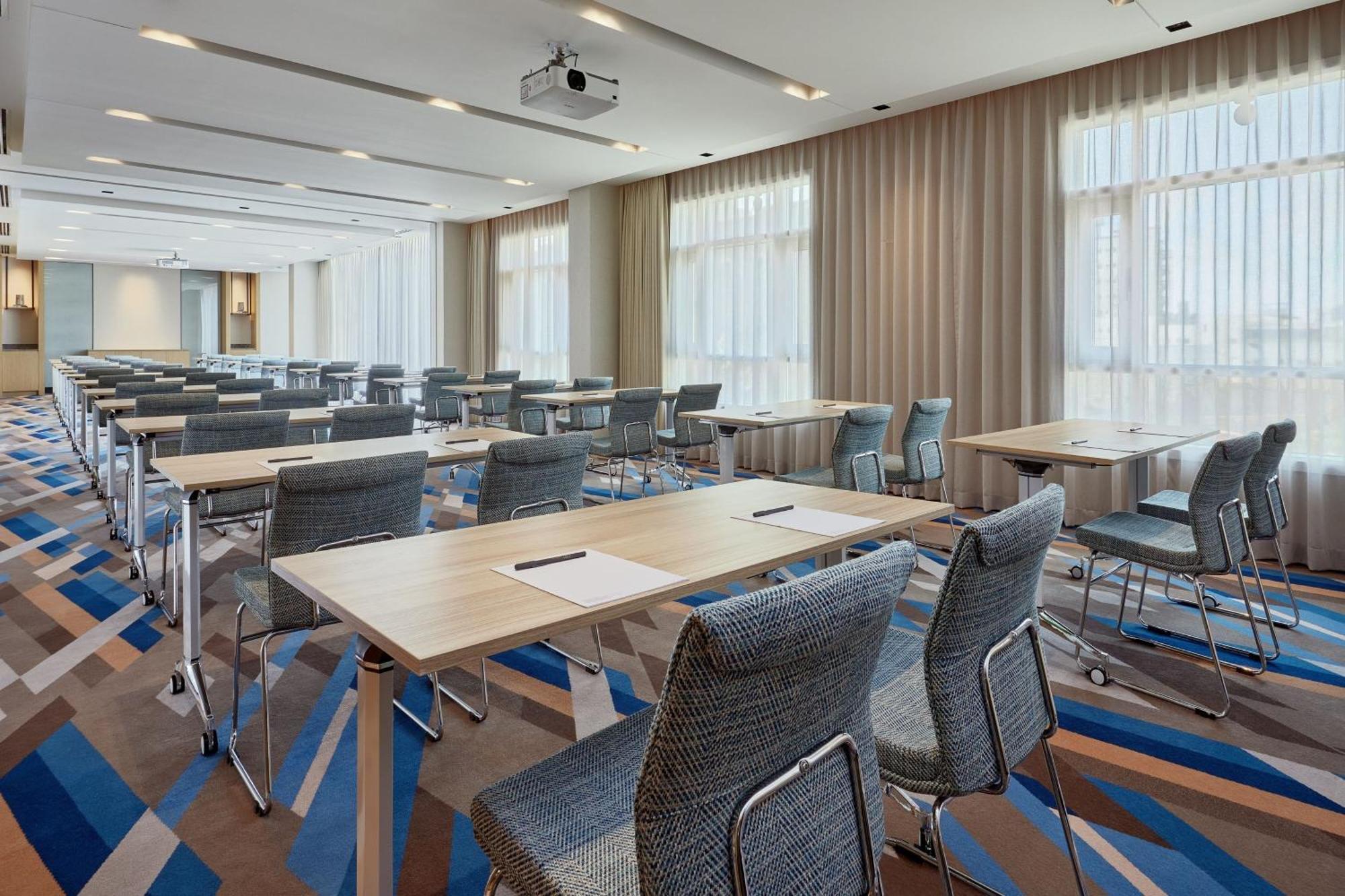 Courtyard By Marriott Jubail Otel Dış mekan fotoğraf