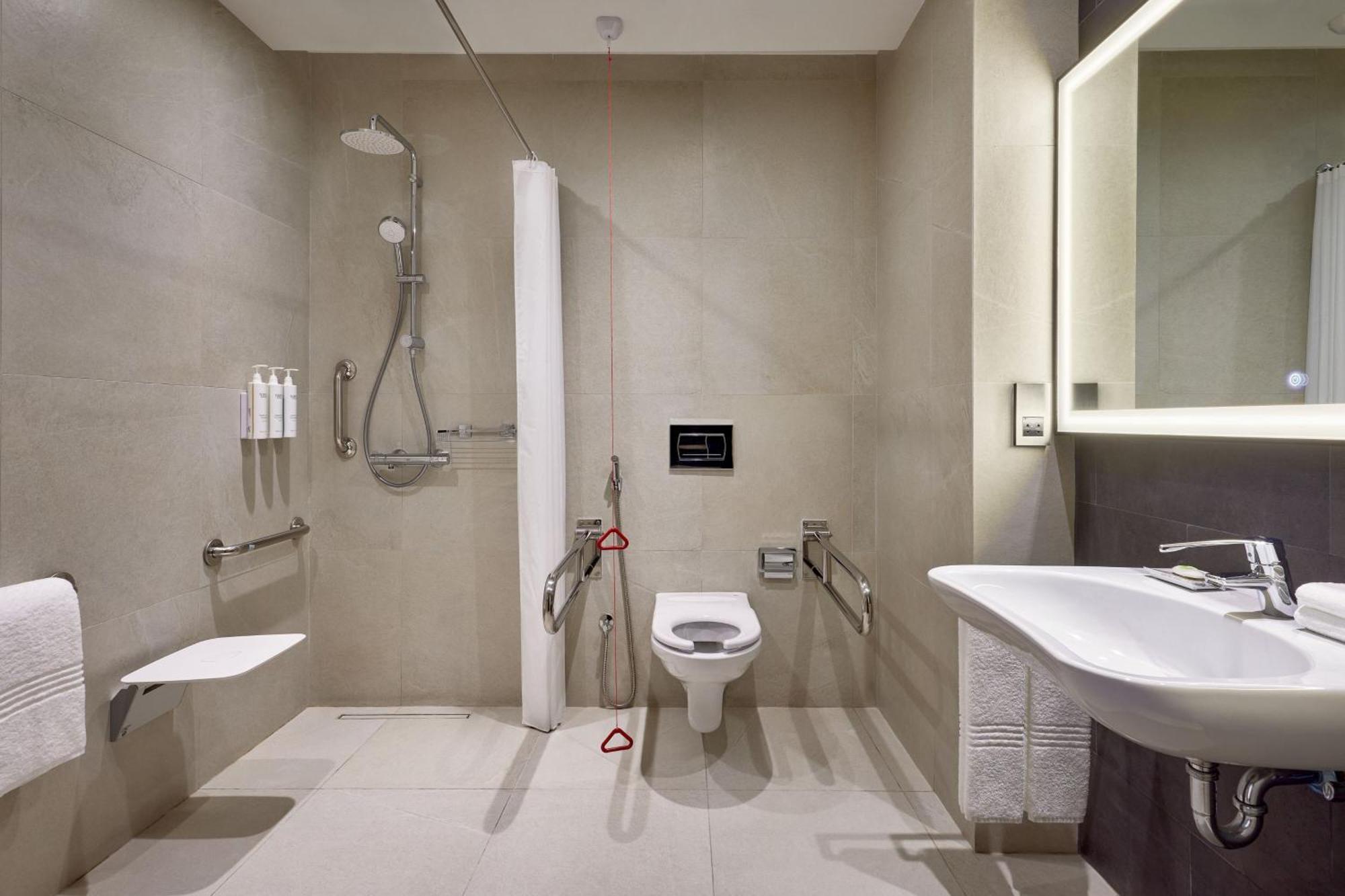 Courtyard By Marriott Jubail Otel Dış mekan fotoğraf