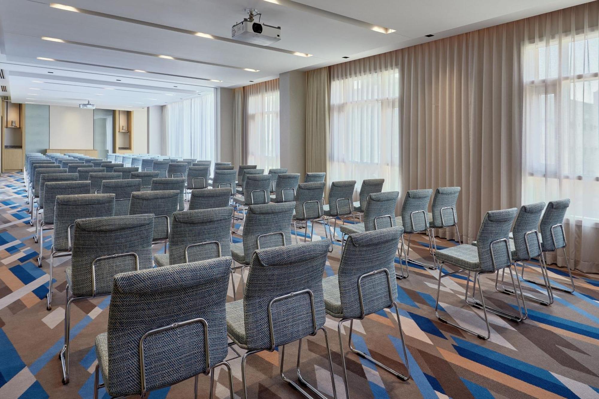 Courtyard By Marriott Jubail Otel Dış mekan fotoğraf